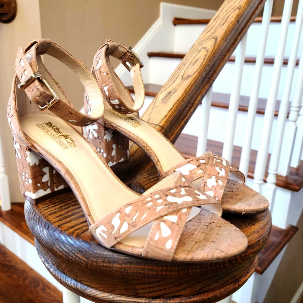 Coach and Four cork sandals with ankle strap. Size 6. Gently loved